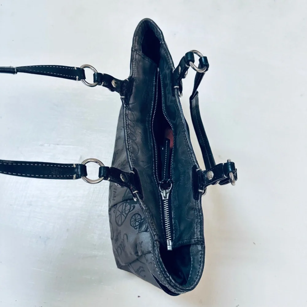 Coach Gallery Horse & Carriage East-West Tote/Purse Gray - Picture 4 of 12